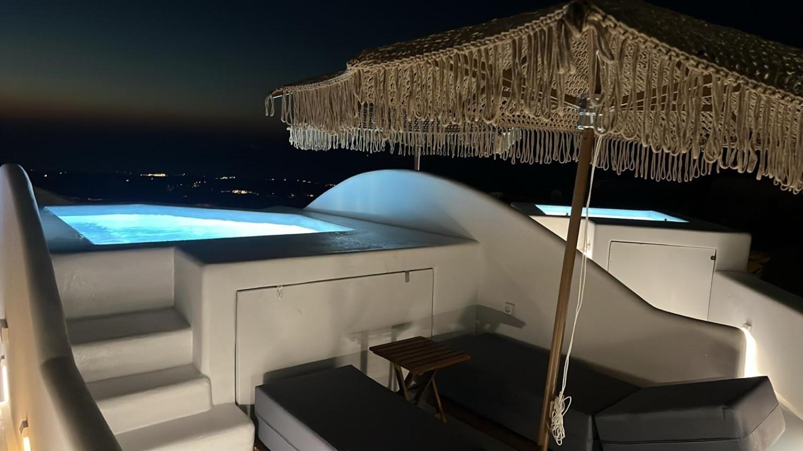 Oinos Luxury Suites Foinikia  Exterior photo